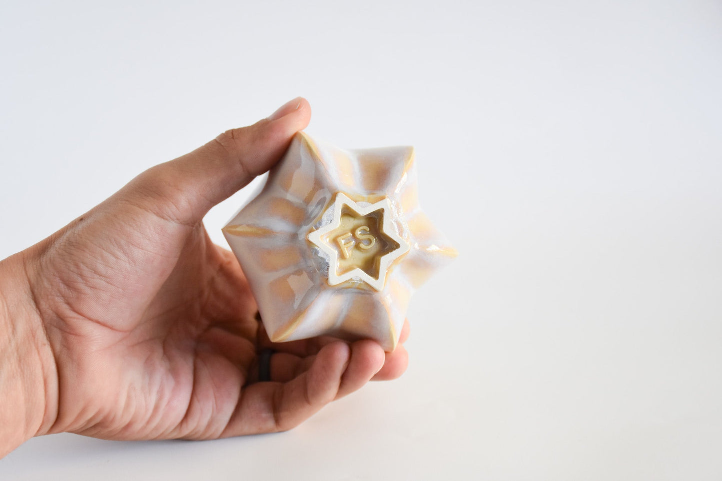 SECOND | Pom Honey Pot - Opalescent