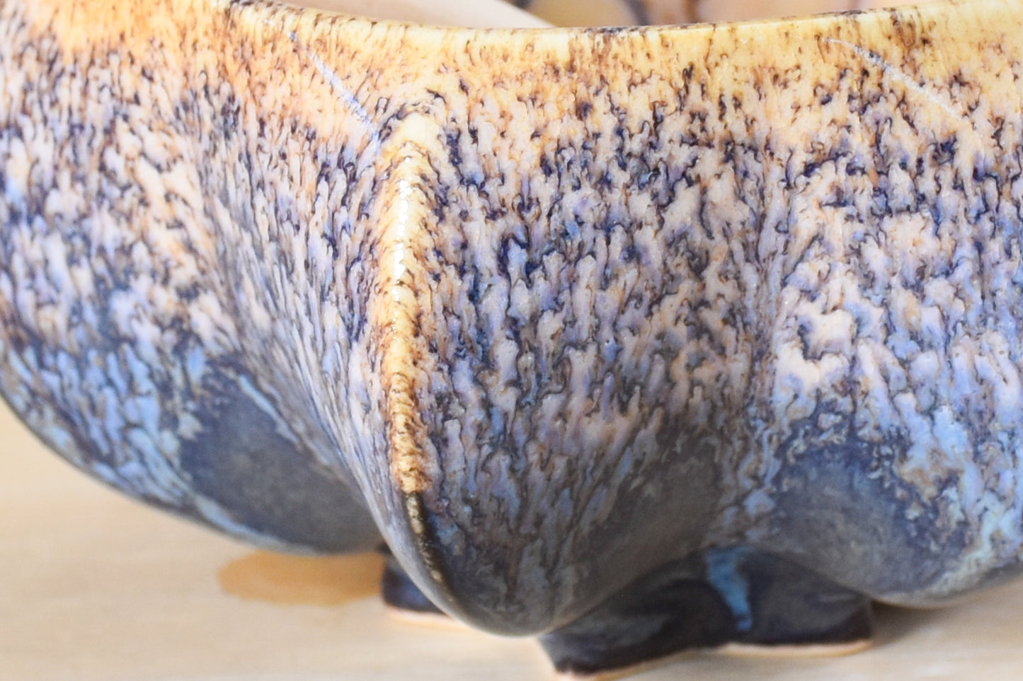 Glaze details of Pom Honey Pot