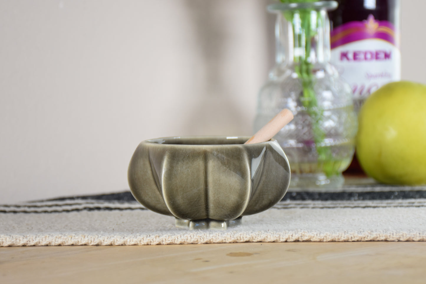 Rosh Hashanah Pom Honey Pot - Fog