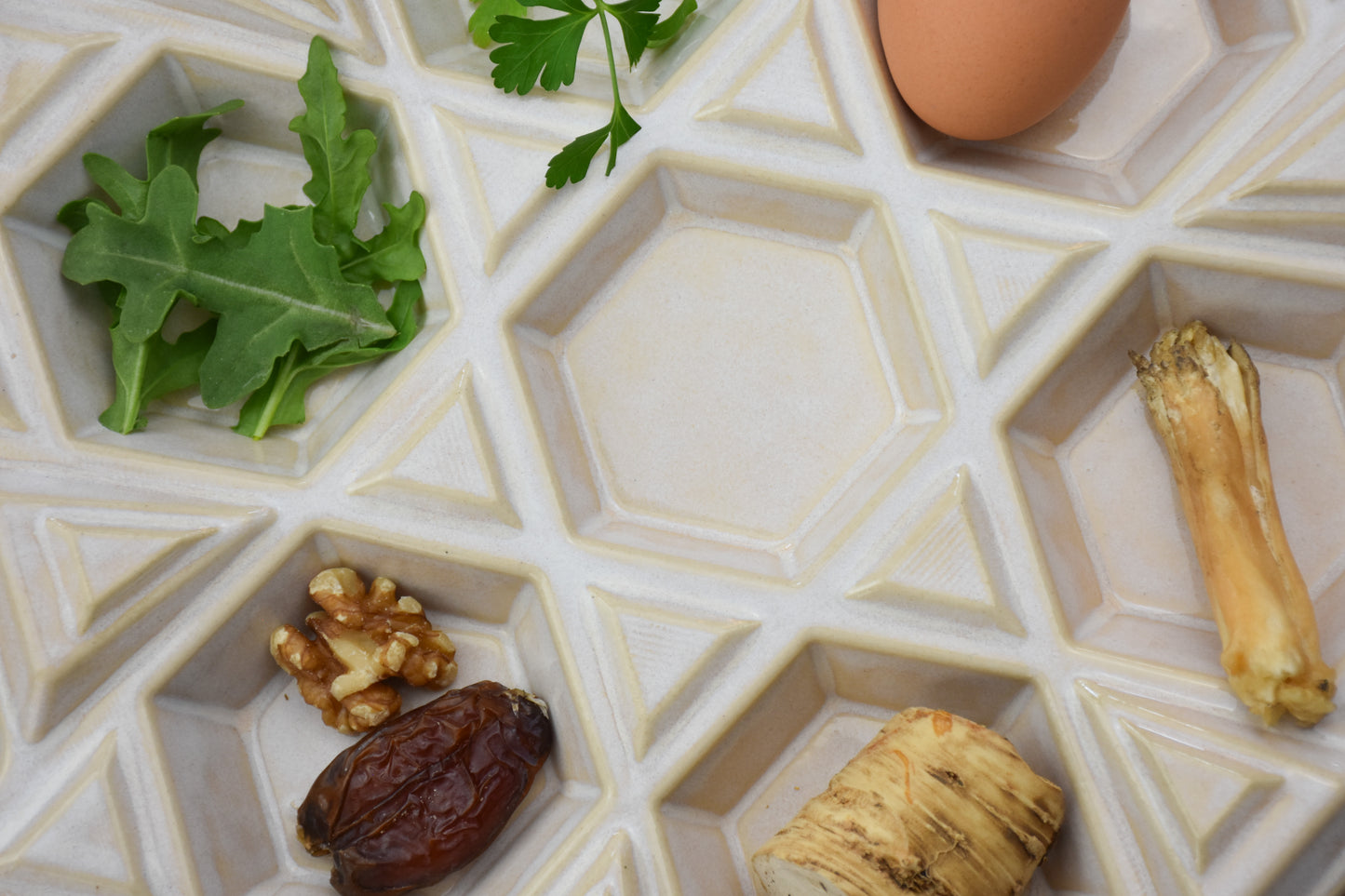 Passover Seder Plate - Cream