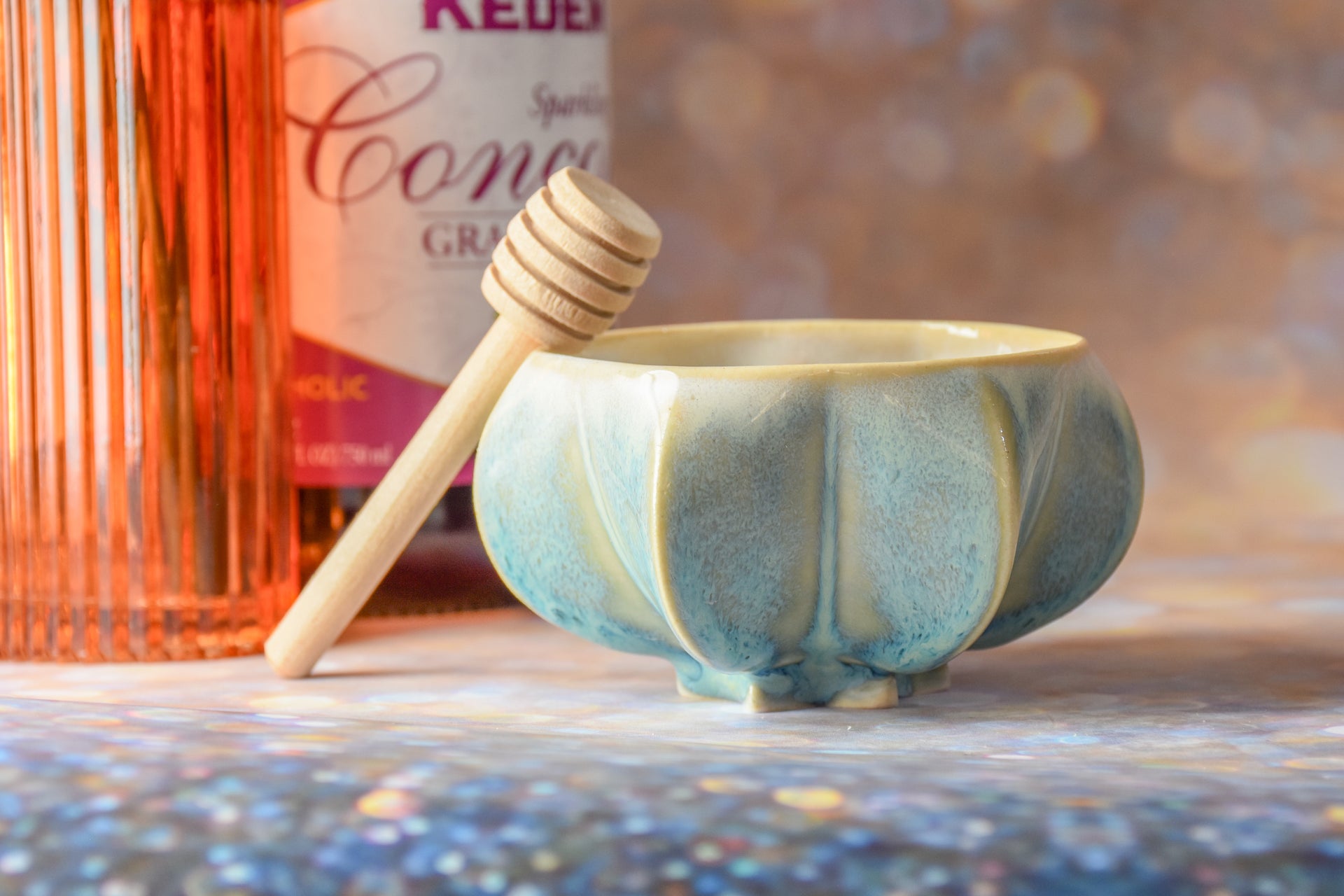 Pom Honey Pot - Blue and White